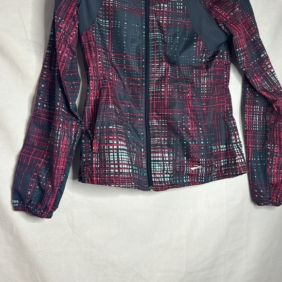 BROOKS ATHLETIC ABSTRACT ZIP UP JACKET (XS) - Picture 3 of 8